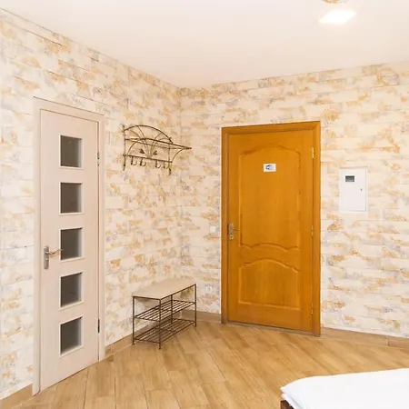 מלון Economy Express Voyage