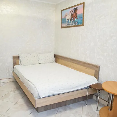 Hotel Economy Express Voyage Lviv