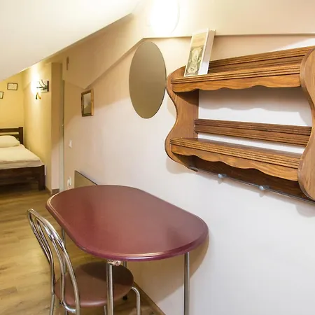 Economy Express Voyage Hotell *