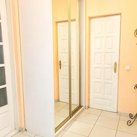 Economy Express Voyage Hotel *