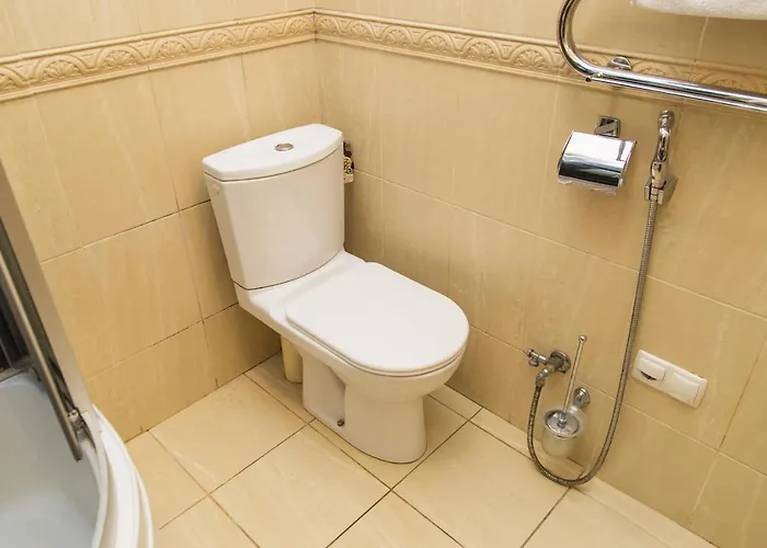 Economy Express Voyage ホテル