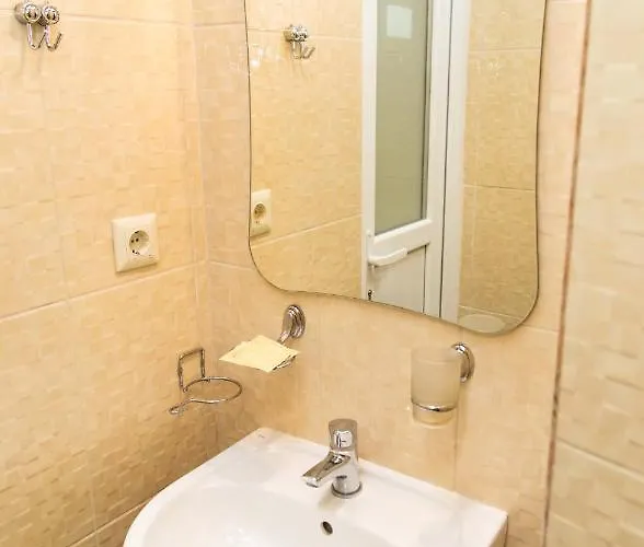 Готель Economy Express Voyage Львів