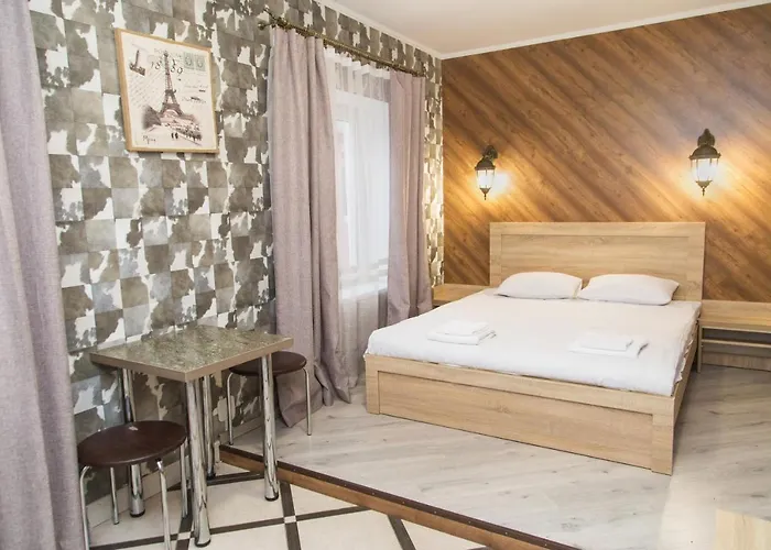 Economy Express Voyage Готель *