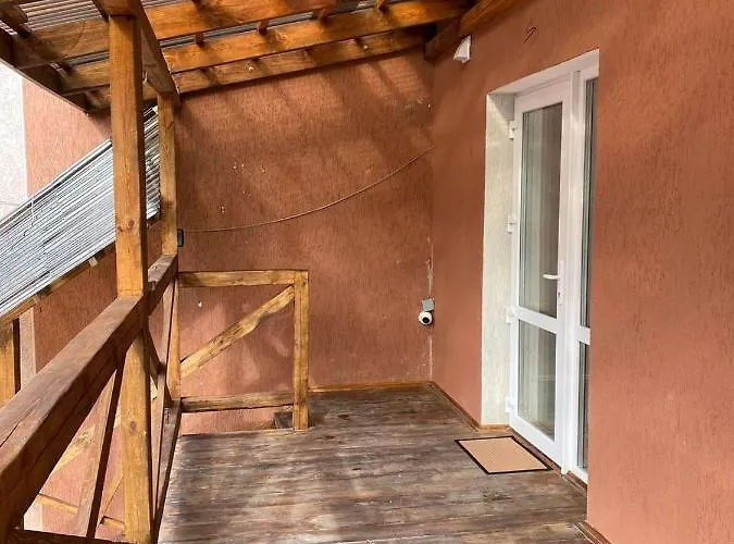 Economy Express Voyage ホテル *