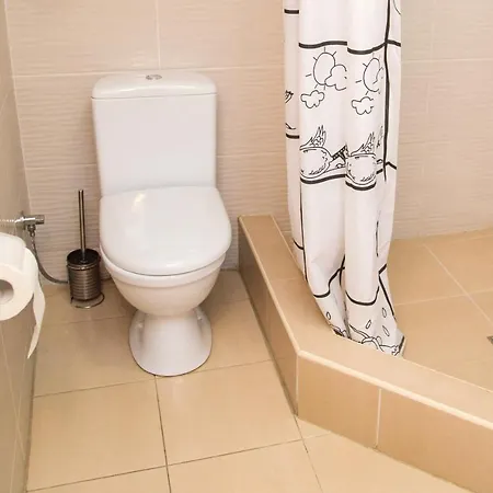 利沃夫沃亚格经济快捷酒店 酒店