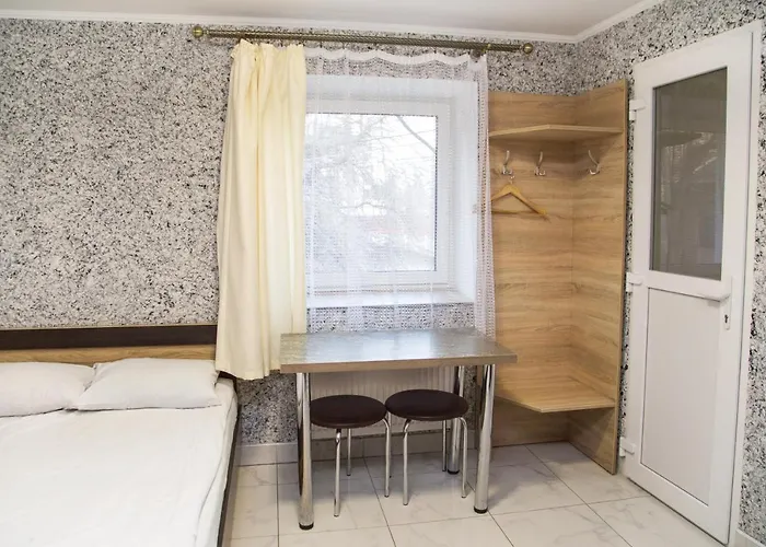 Hotel Economy Express Voyage Lviv